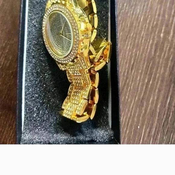 Gold Women's Watch - Picture 3 of 5